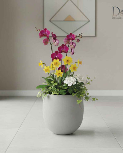 VIVID-U EGG METAL PLANTERS