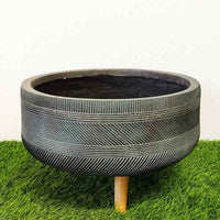Legged Pot – Horizontal Stripe – Black