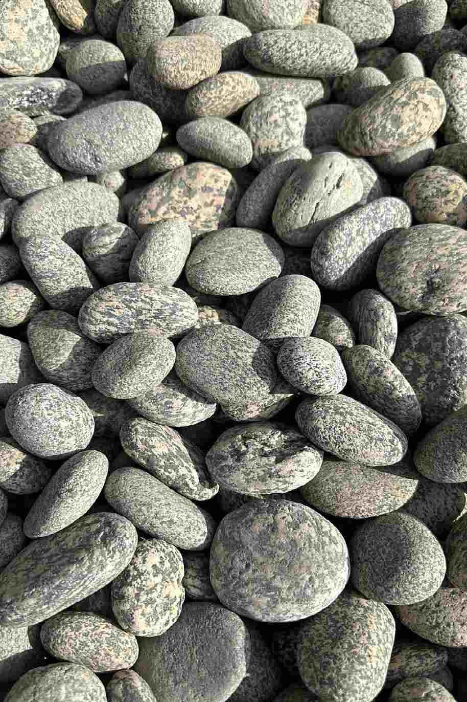 Zeabra - River Pebble